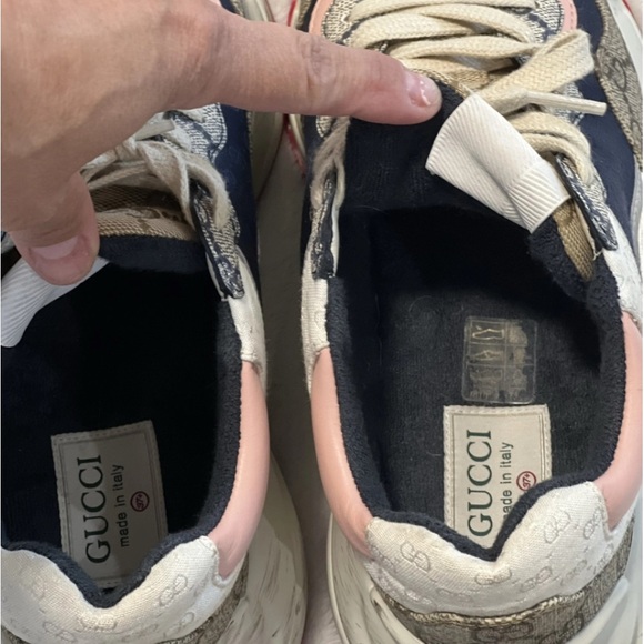 Gucci Pink and Beige Logo Sneakers - Picture 9 of 9